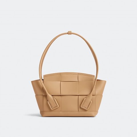 [Premium] BOTTEGA VENETA 보테가베네타 스몰 아르코 아몬드 575943VMAP12714