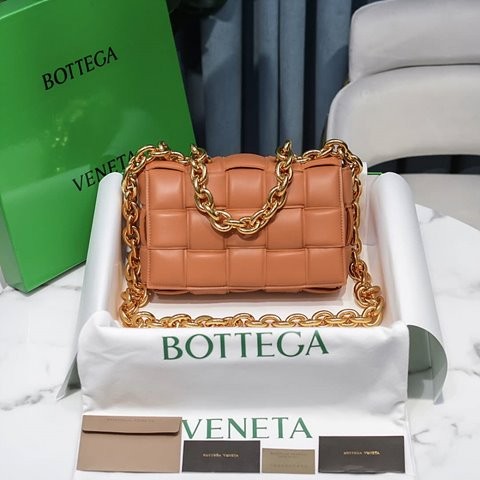 [Premium] BOTTEGA VENETA 보테가베네타 체인 카세트 백