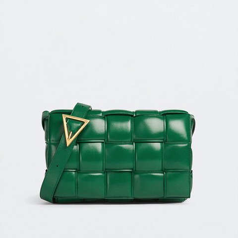 [Premium] BOTTEGA VENETA 보테가베네타 패딩 카세트 백 green 591970VCQR13186